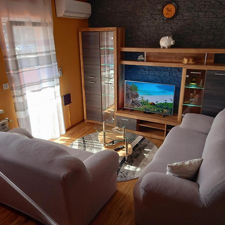 דירות PUY Apartman Barbara מראה חיצוני תמונה